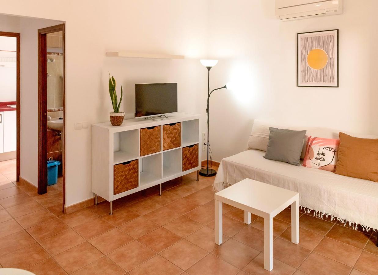 Apartamentos El Pino - Formentera Break Es Calo  Exterior photo